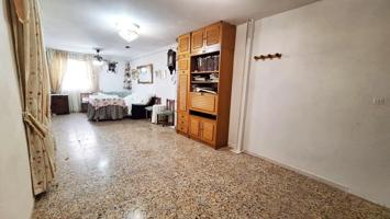 CASA 4 DORMITORIOS, 2 BAÑOS Y DOS PLANTAS EN ZONA ZUMBACON ( CORDOBA ) photo 0