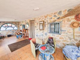 Se vende gran finca rústica segregada con varios apartamentos independientes. PINAR FRANCESES photo 0