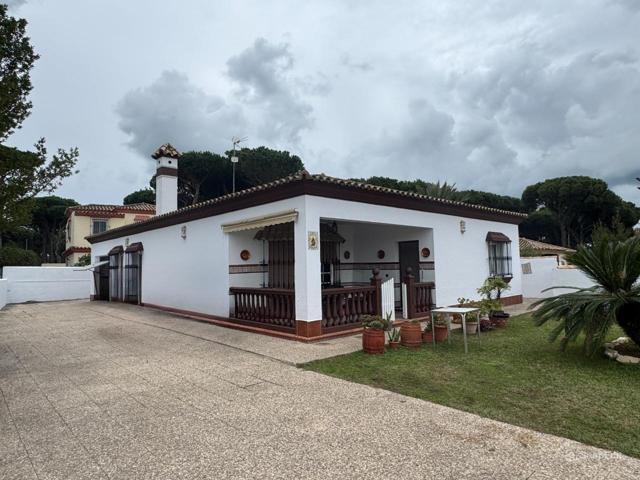 CHALET URBANO 100% ZONA MOGARIZAS CHCILANA DE LA BARROSA photo 0