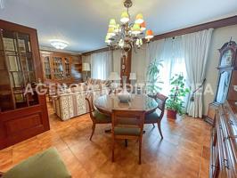 Magnífica vivienda en alquiler en Ruzafa con garaje (Zona Reino de Valencia) photo 0