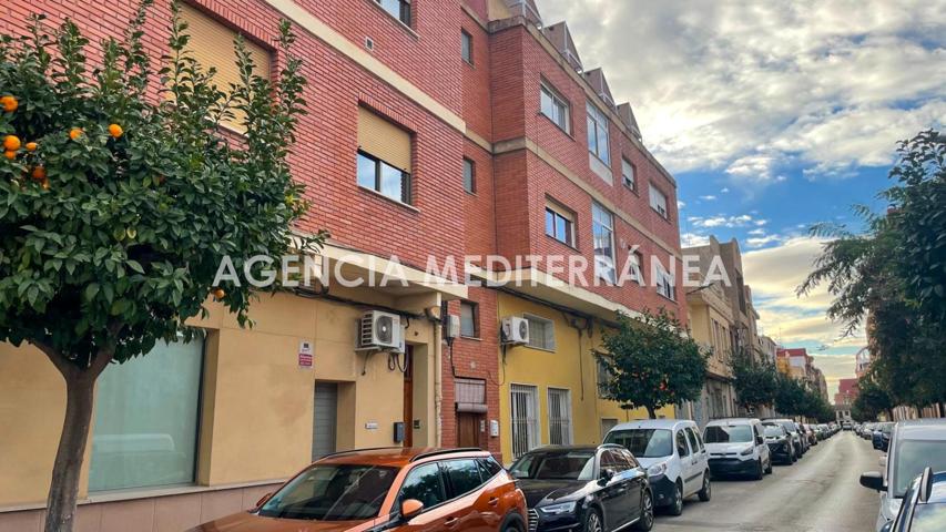 ¡Oportunidad Única de Inversión en Moncada! photo 0