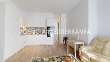 ¡No pierdas la oportunidad de vivir en este espectacular piso recién reformado! photo 0