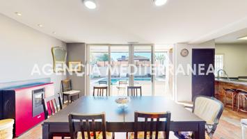Chalet en venta en Torre En Conill photo 0