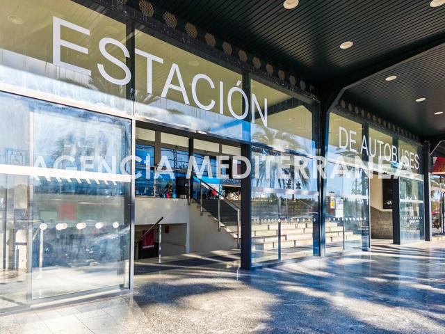 Gran oportunidad de alquilar una oficina en la AVDA. MENÉNDEZ PIDAL. photo 0