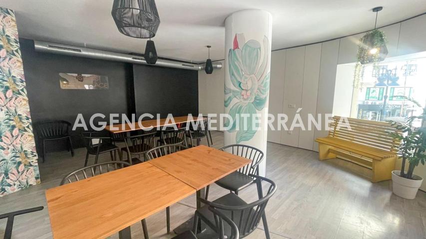 ¡GRAN OPORTUNIDAD DE TRASPASO! NEGOCIO EN PLENO FUNCIONAMIENTO Y ALTÍSIMA RENTABILIDAD photo 0