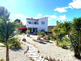 Oportunidad Única: Casa Independiente de 2 Habitaciones en Pinosol, Jávea, a 3 km del Mar photo 0