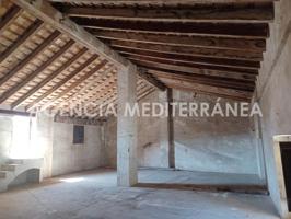 Edificio en venta en Alberique, para reformar photo 0
