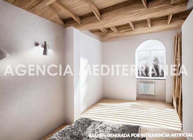 Edificio en venta en  Navajas photo 0