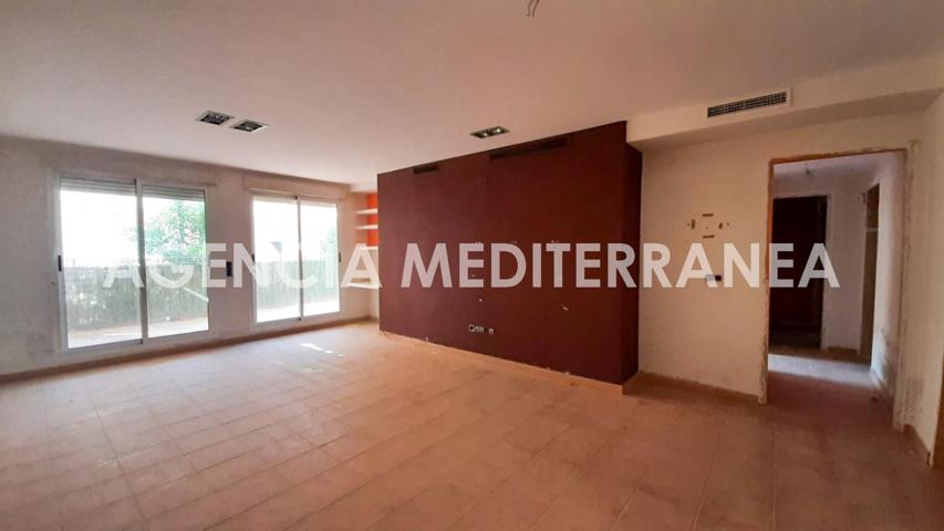 Adosado en venta en Chiva photo 0