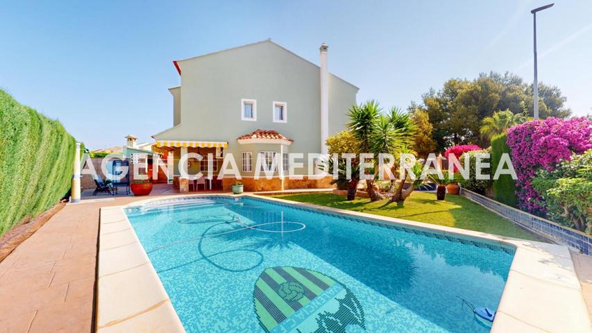 🏡 ¡Oportunidad única en La Pobla de Vallbona, zona Rascanya! 🌿 photo 0