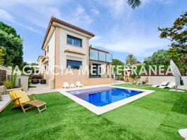 🏡 ¡Elegante y amplia propiedad en La Cañada! 🌿 photo 0