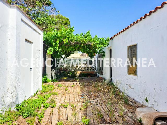 Casa En venta en La Cañada, Paterna photo 0