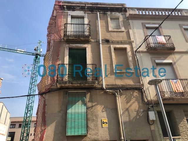 Edificio en venta en Sant Sadurní d&#x27;Anoia de 248 m2 photo 0