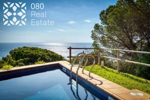 Casa - Chalet en venta en Sant Feliu de Guíxols de 240 m2 photo 0