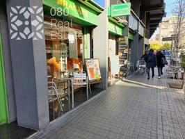 PRECIOSO LOCAL EN TRASPASO EN SANT GERVASI A PLENO RENDIMIENTO photo 0