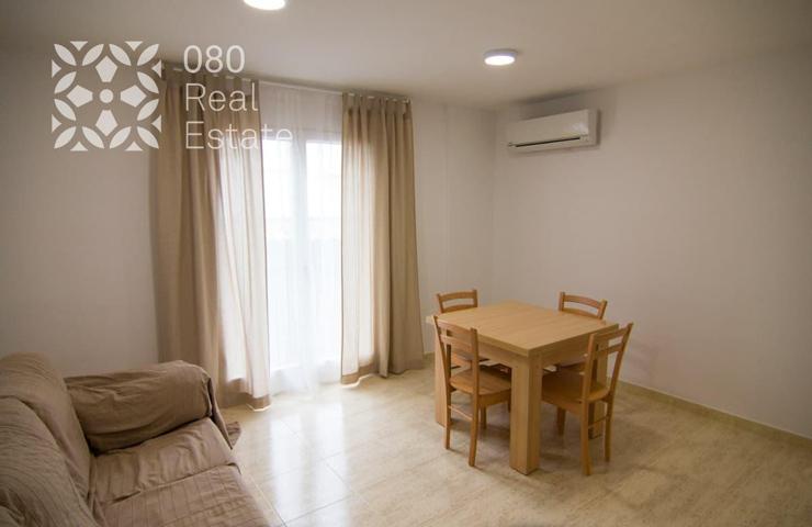 Bonito piso de 2 habitaciones en casco antigo photo 0