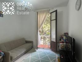 Piso en venta en Barcelona de 102 m2 photo 0