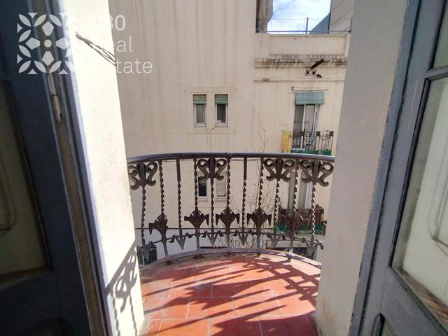 PISO ALQUILADO EN VENTA EN SANTS photo 0