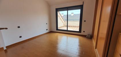Dúplex En alquiler en Brunete photo 0