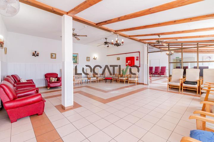 Villa En venta en Robledo de Chavela photo 0