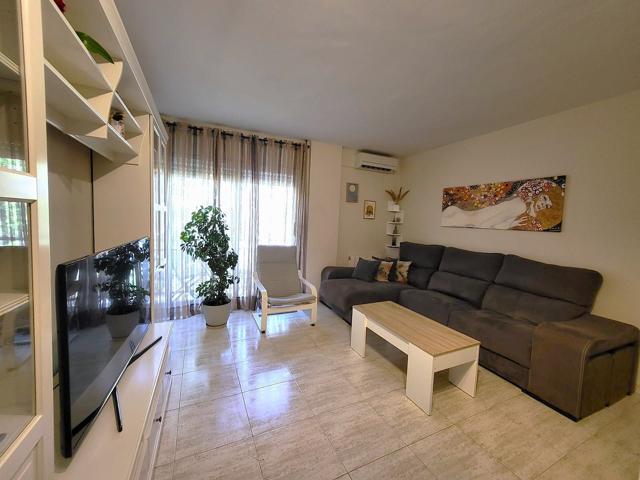 Piso En venta en Villanueva de la Cañada photo 0