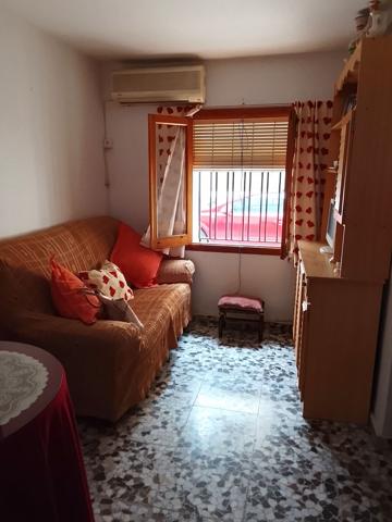 Villa En venta en Madrigal de la Vera photo 0
