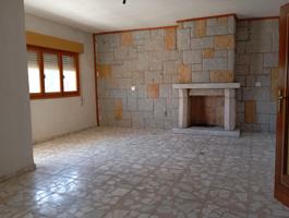 Piso En venta en El Hoyo de Pinares photo 0