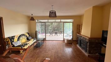 Villa En alquiler en Robledo de Chavela photo 0