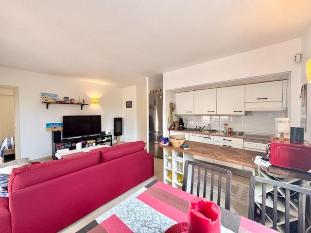 Acogedor primer piso con terraza, piscina y parking en Vallgornera – Cala Pi photo 0