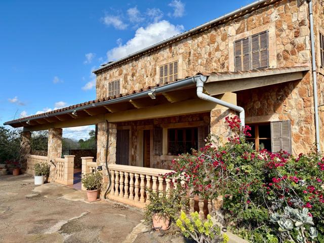'El estilo de vida mediterráneo en Mallorca: Finca con encanto, privacidad y sostenibilidad' photo 0