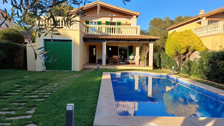 FANTASTICO CHALET UNIFAMILIAR CON PISCINA Y JARDIN PRIVADO. photo 0