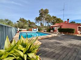 Chalet soleado con amplio jardín, piscina y mucha privacidad cerca del mar photo 0