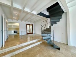 EXCLUSIVO CHALET ADOSADO CON VISTAS IMPRESIONANTES Y ORIENTACIÓN SUR photo 0