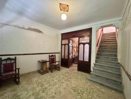 Una joya con alma mallorquina en el corazón del pueblo – ideal para soñar, crear y transformar photo 0