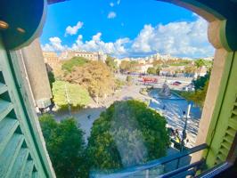 Exclusiva vivienda en venta en Plaza de España photo 0