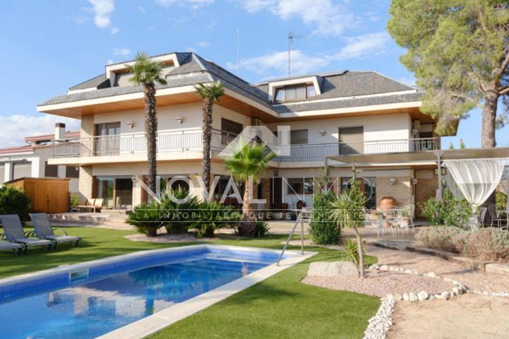 UNA VILLA EN SANT ESTEVE SESROVIRES (BARCELONA) QUE CAMBIA TU FORMA DE VIVIR photo 0