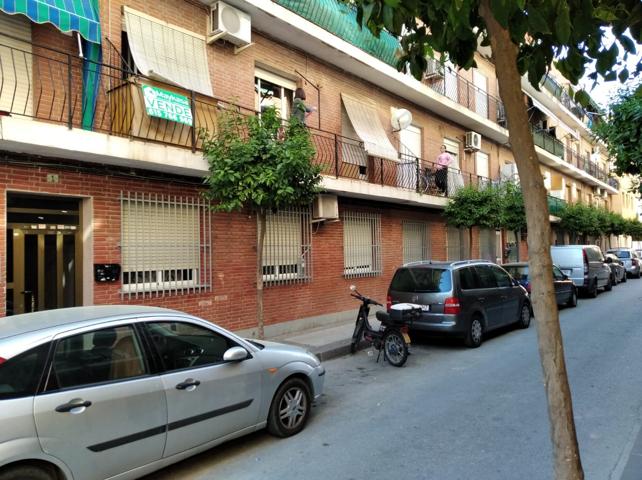 PISO EN ALCANTARILLA photo 0