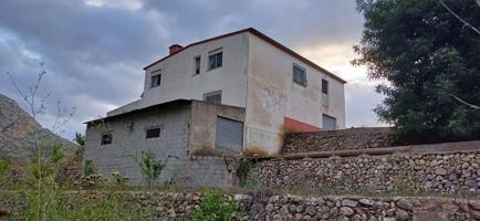Casa En venta en Callosa d'en Sarrià photo 0