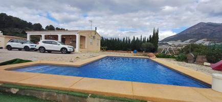 Casa En venta en Callosa d'en Sarrià photo 0