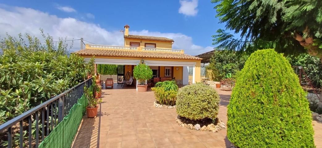 Villa En venta en Callosa d'en Sarrià photo 0