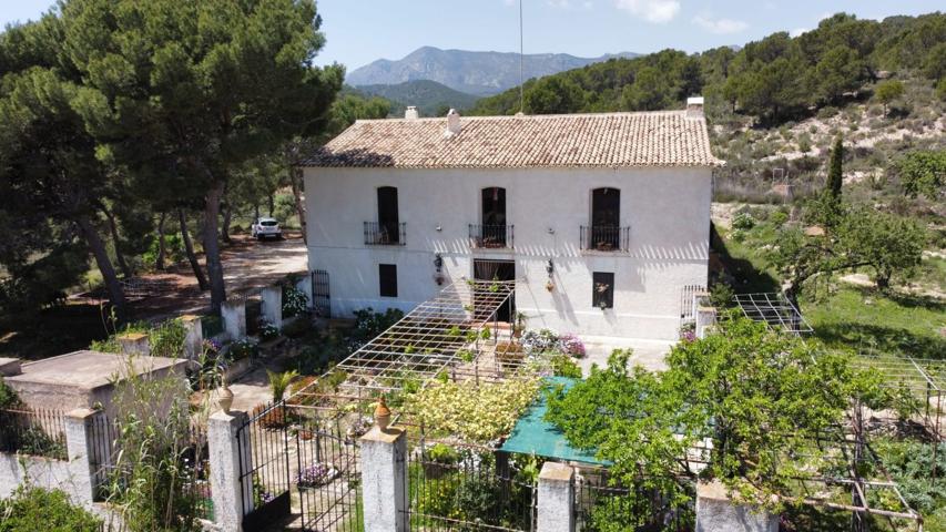 Casa En venta en Relleu photo 0