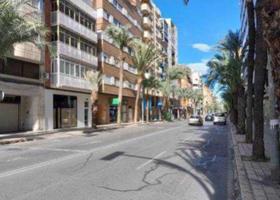 Piso en Centro de Alicante photo 0