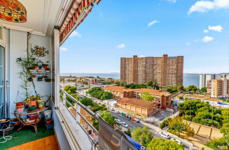 Magnífico Apartamento con Preciosas Vistas. photo 0