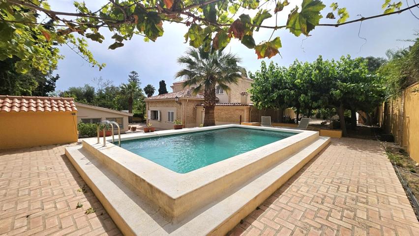 Se Vende Chalet de Lujo photo 0