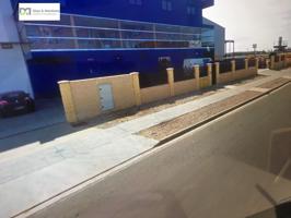 SE VENDE NAVE DE 2200 M2 EN POLIGONO ONZONILLA FASE II photo 0