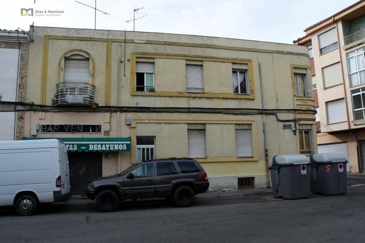 CASA PARA REFORMAR O DERRIBO EN MARIANO ANDRES photo 0