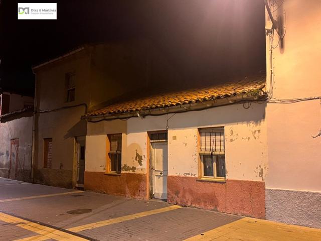 CASA PLANTA BAJA CON PATIO EN EL CENTRO DE TROBAJO DEL CAMINO photo 0