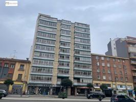 PISO PARA ENTRAR A VIVIR PROXIMO AL CORTE INGLES photo 0
