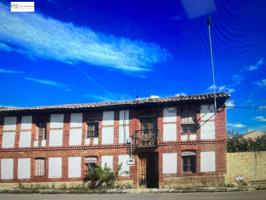 CASA EN VALDESOGO DE 220 M2 Y 790 M2 DE PARCELA, A 9 KM DE LEÓN (15 MIN) photo 0