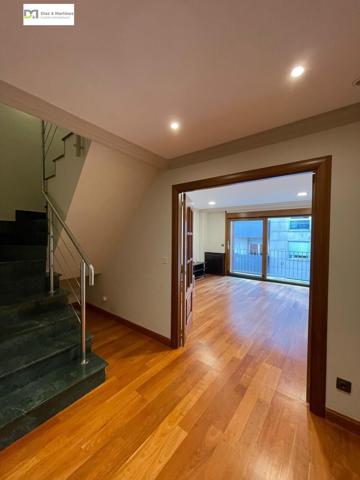 DUPLEX EN ZONA PEATONAL photo 0